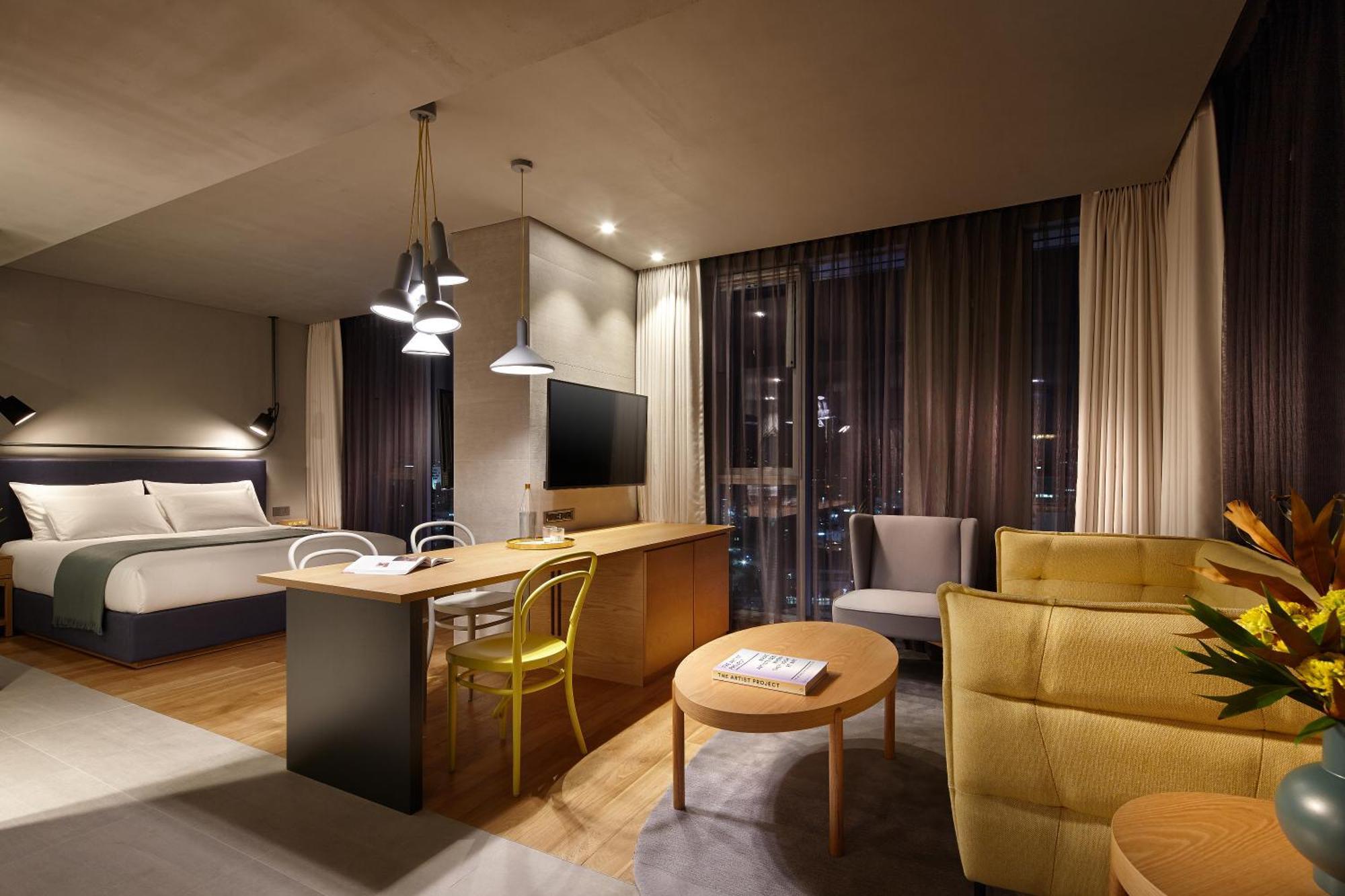 Hotel L7 Hongdae By Lotte 4*